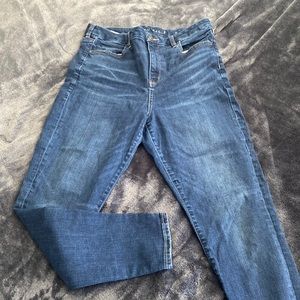 American Eagle High Rise Jegging